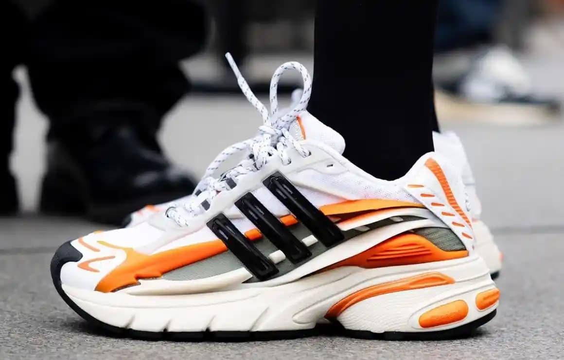 Pharrell Williams ve adidas İşbirliği Moda Dünyasında Yeni Trendlerin Habercisi