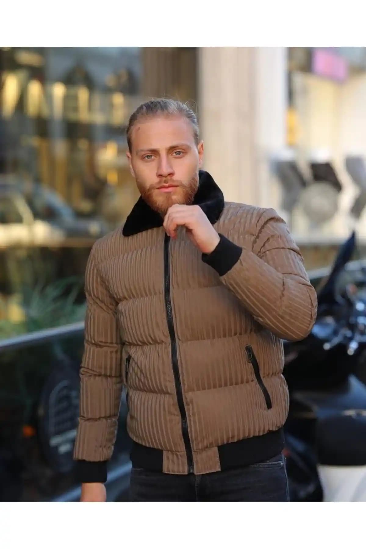 Rayyen Mont: Modern Tasarımlarla Şıklık ve Fonksiyonelliği Bir Arada Sunan Moda Markası