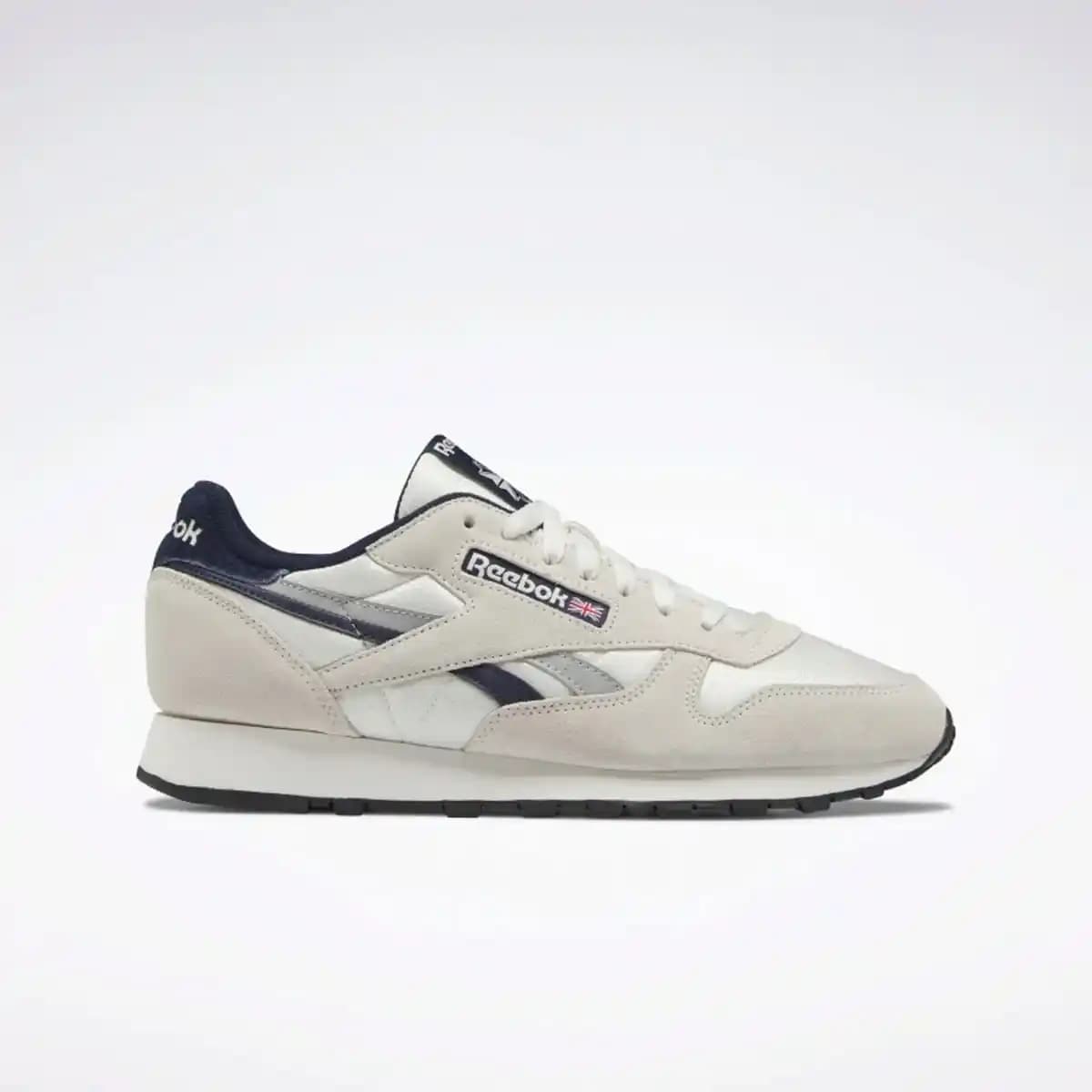 Reebok Classic Leather Bej Unisex Sneaker: Zamansız Şıklık ve Konfor Sunan Moda İkonu