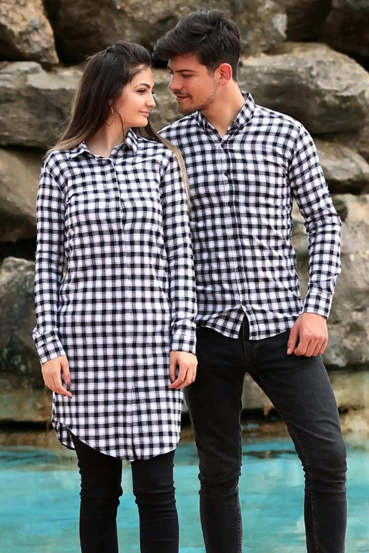 Sevgili Kombinleri İçin Gömlek Seçimi ve Stil İpuçları Hakkında Kapsamlı Rehber