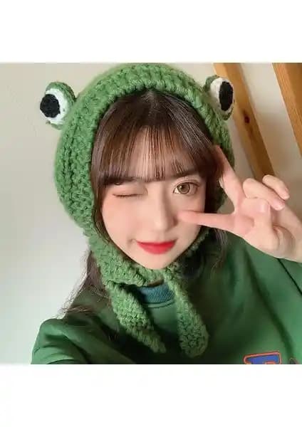 Shrek Saç Bandı Modada Eğlenceli ve Şık Bir Stil İfadesi Sunuyor