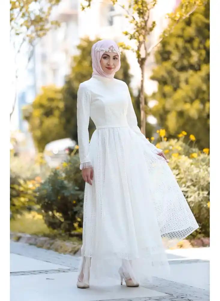 Sik Elbise Modelleri ve Trendleri 2023: Kadınlar İçin Şıklık ve Rahatlık Rehberi