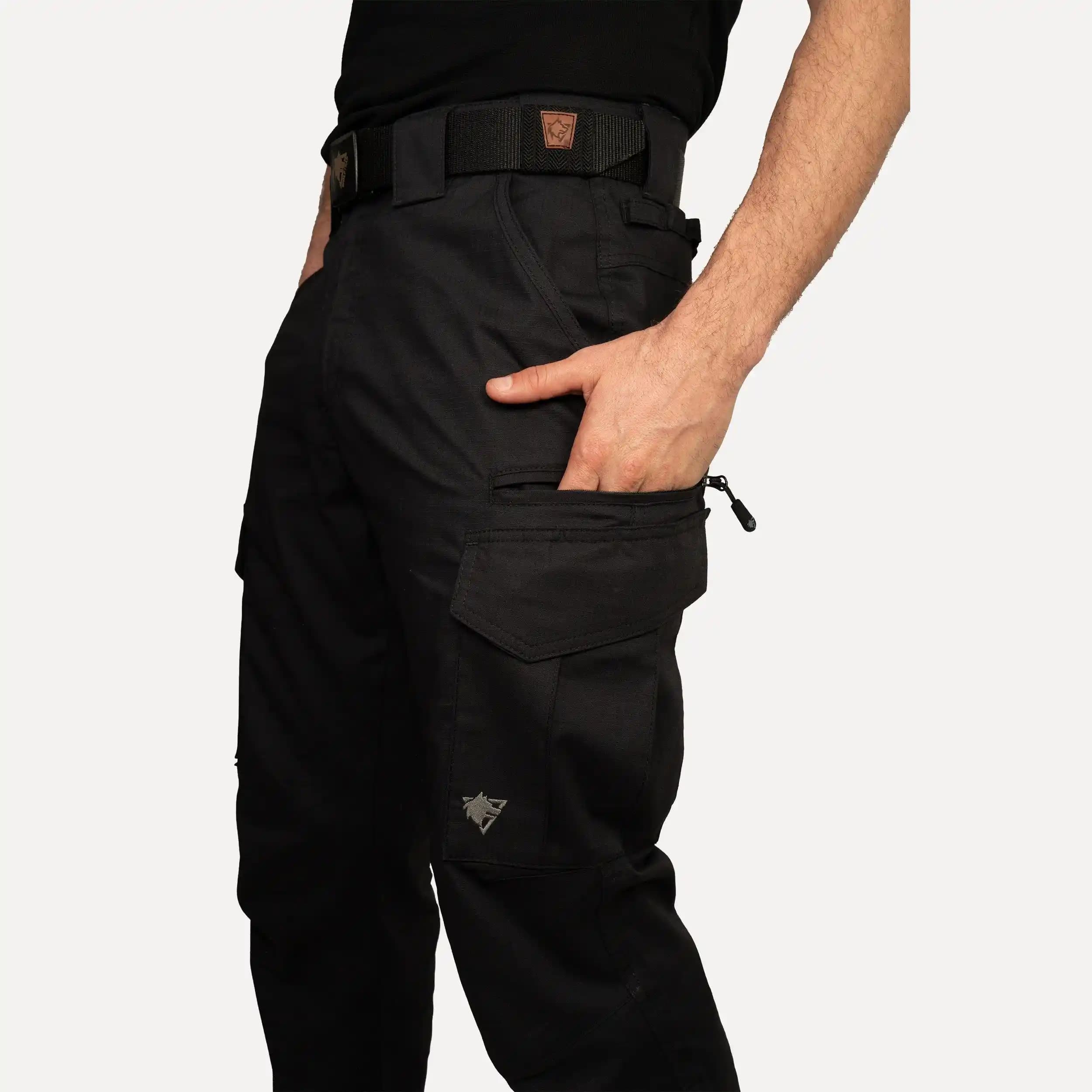 Siyah Taktik Pantolon: Günlük ve Şık Kullanımlar İçin Modern Moda Rehberi