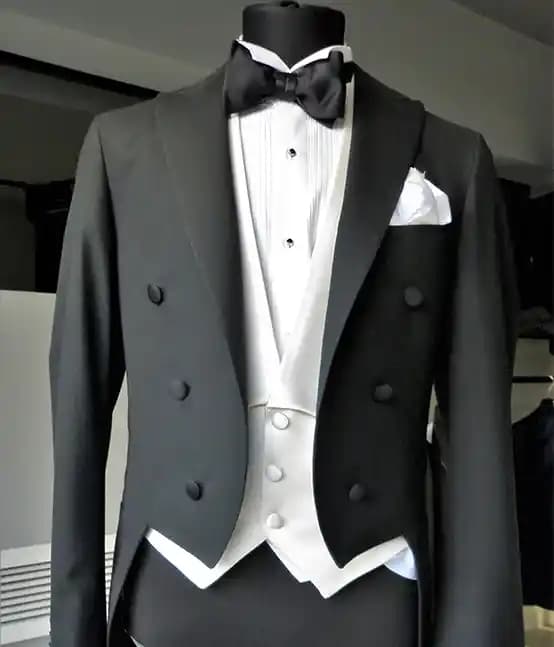 Smokin Frak Nedir? Tarihçesi ve Güncel Moda Trendleri Hakkında Detaylı Bilgi