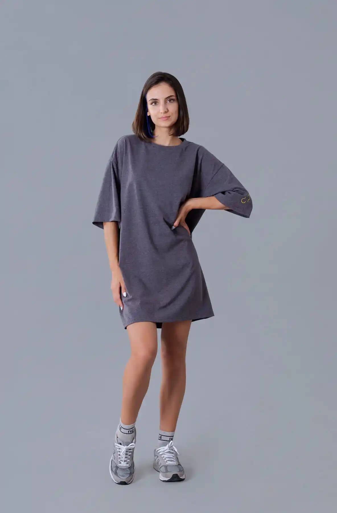 T-shirt elbise: rahatlık ve şıklığın mükemmel uyumu modern kadınlar için