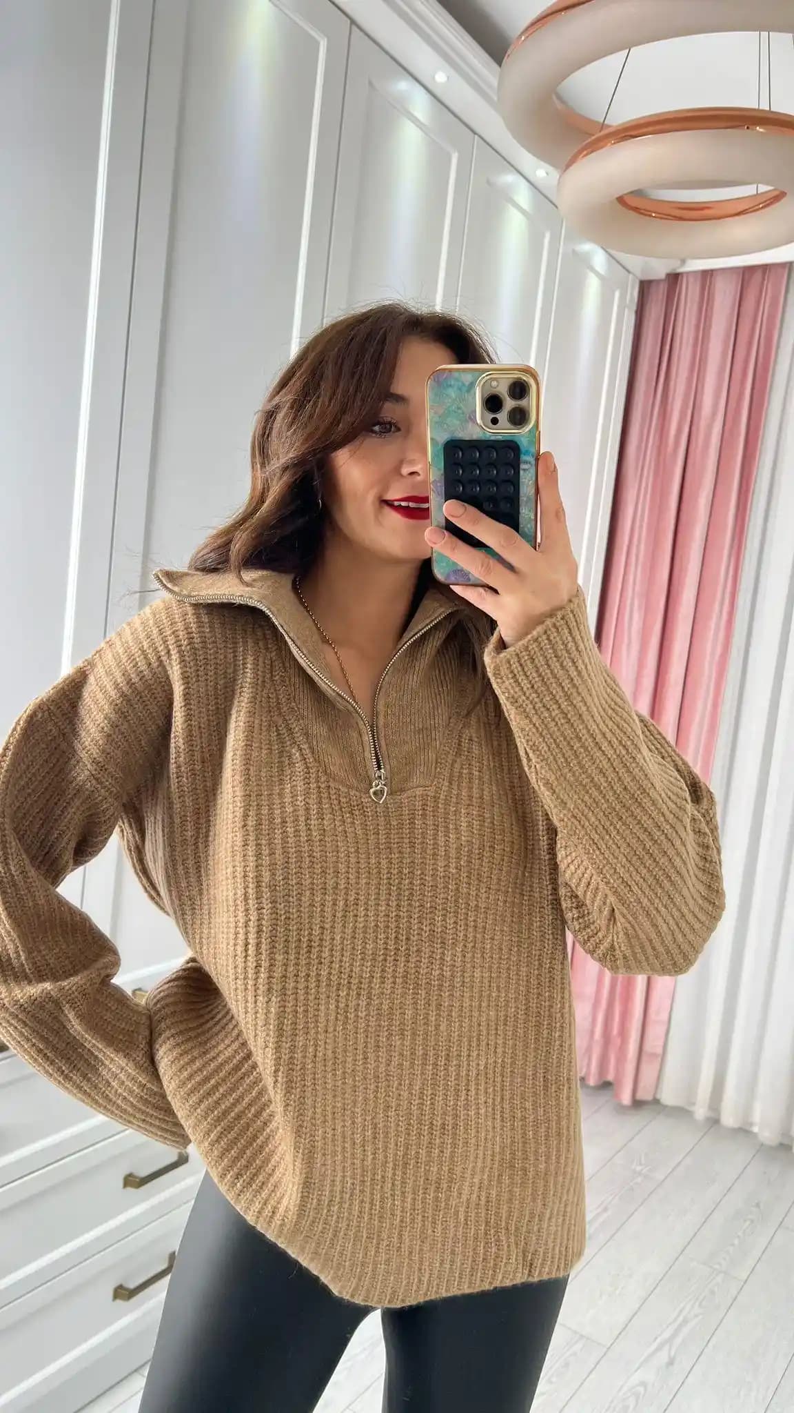 Taba Kazak Modasında Zamansız Şıklık ve Kombin İpuçları 2023