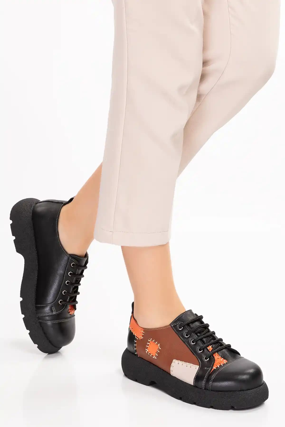 Tarz Ayakkabılar: Moda Dünyasında Kendine Özgü İfade ve Trendler