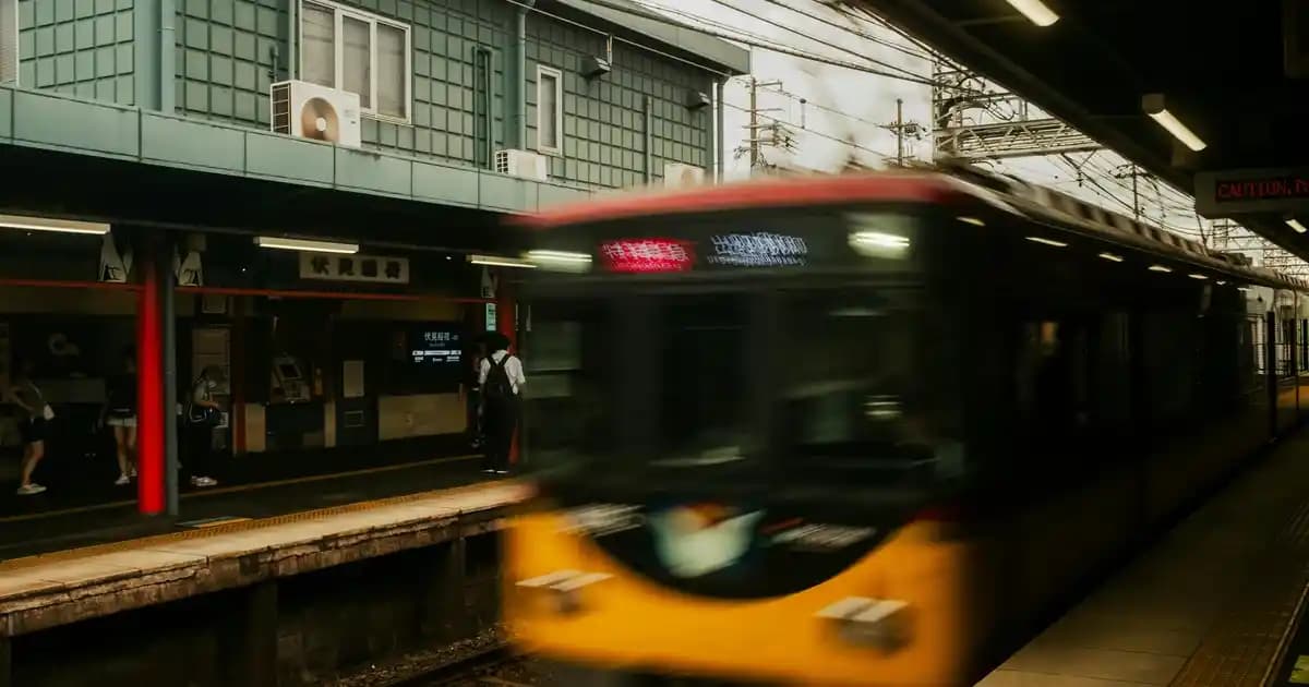 Uzun Kabarık Siyah Balo Elbiseleri: Şıklık ve Zarafetin Modern Yansıması