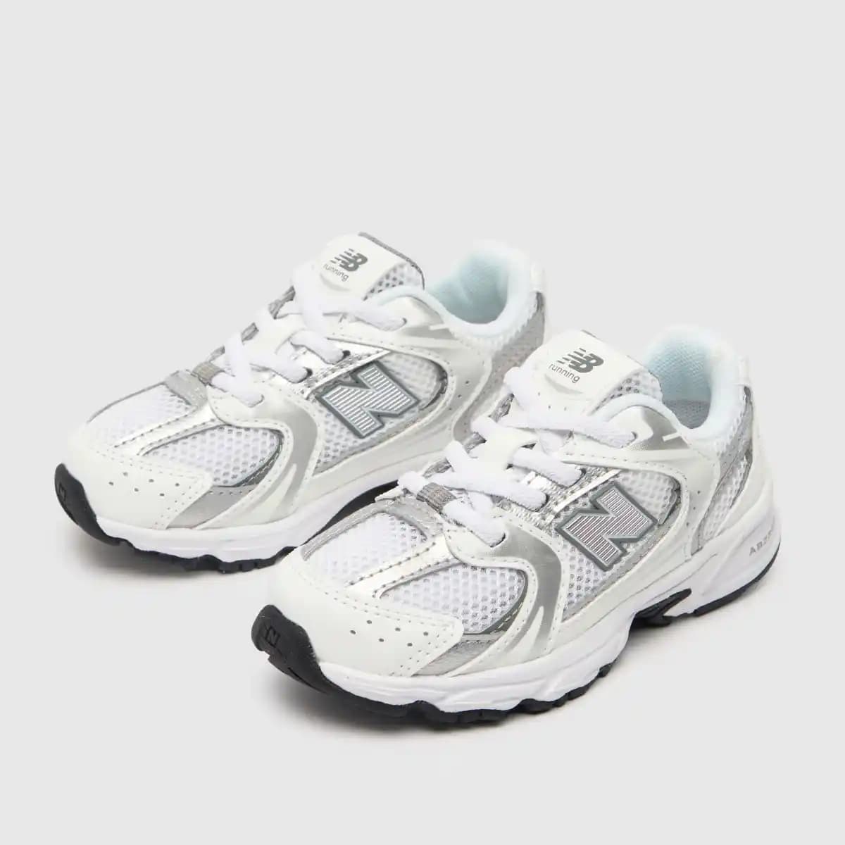 Yeni Balance Çocuk Botları: Şık ve Konforlu Tasarımlarla Güncel Trendler