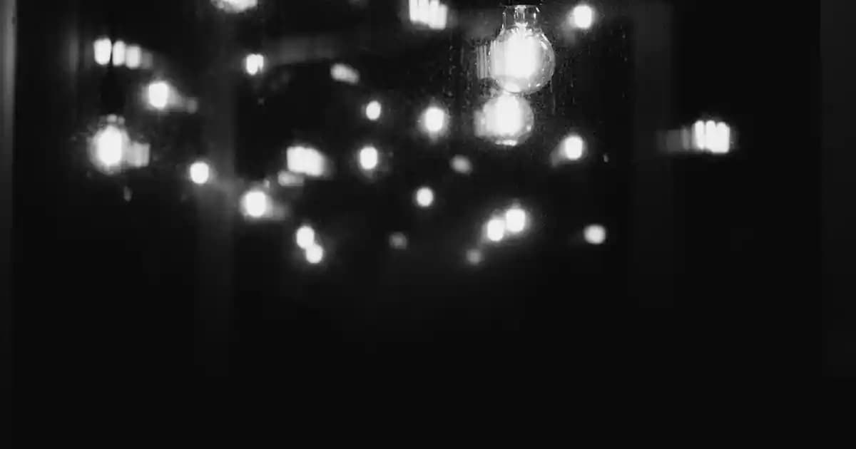 2025'te Dantelli Braletlerle Şıklık ve Rahatlığı Keşfedin