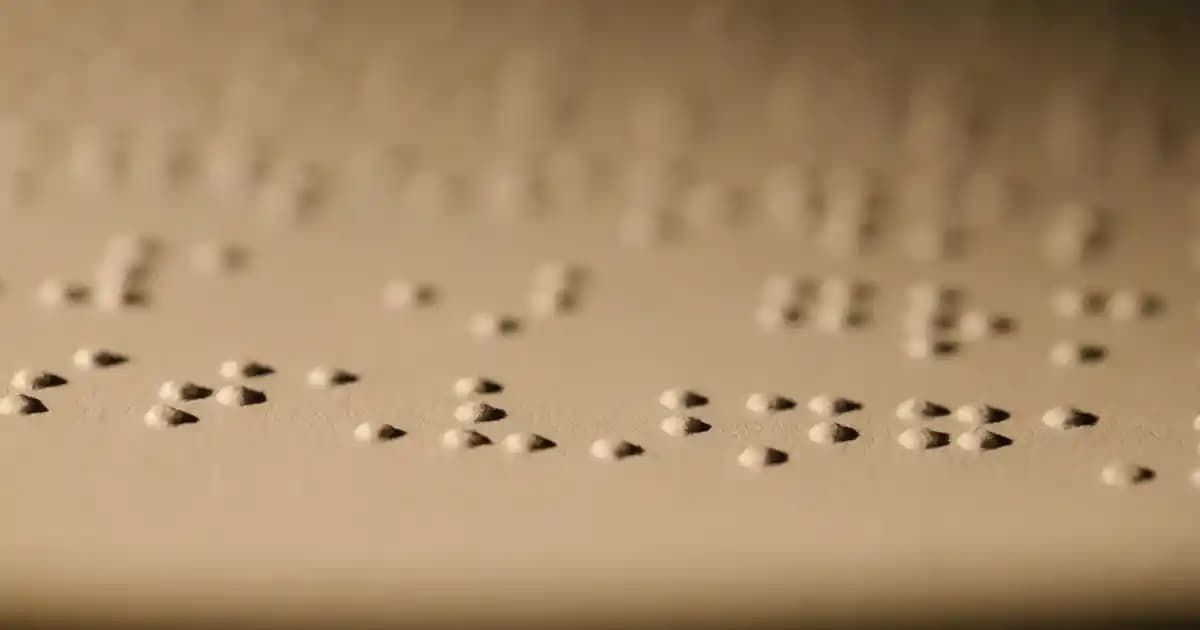 Gri Hırka Modelleri ve Kombin İpuçları ile Şıklık ve Rahatlık Yakalayın