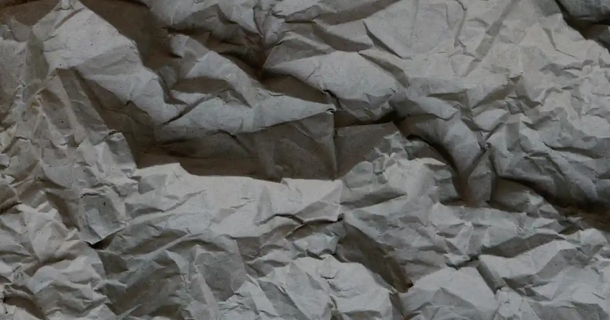 Kadın Keten Şort Gömlek Takımı: Yazın Şıklığını ve Rahatlığını Bir Arada Yakalayın