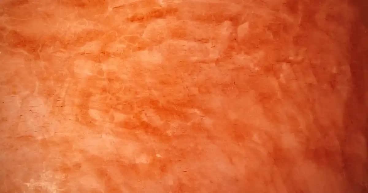 Kirli Beyaz Pantolon Modası ve Kombinasyon Önerileri 2023