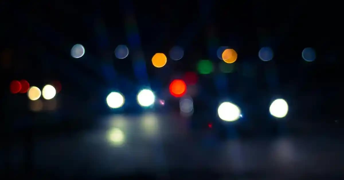 Siyah Dar Elbise Modelleri ve Kombinasyonları 2024 Trendleriyle Güncel