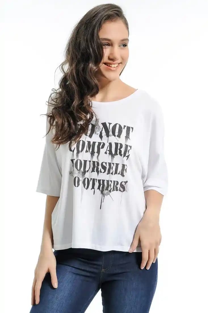 Bol Kesim Tişört Trendleri ve Moda Dünyasında Yenilikler 2023