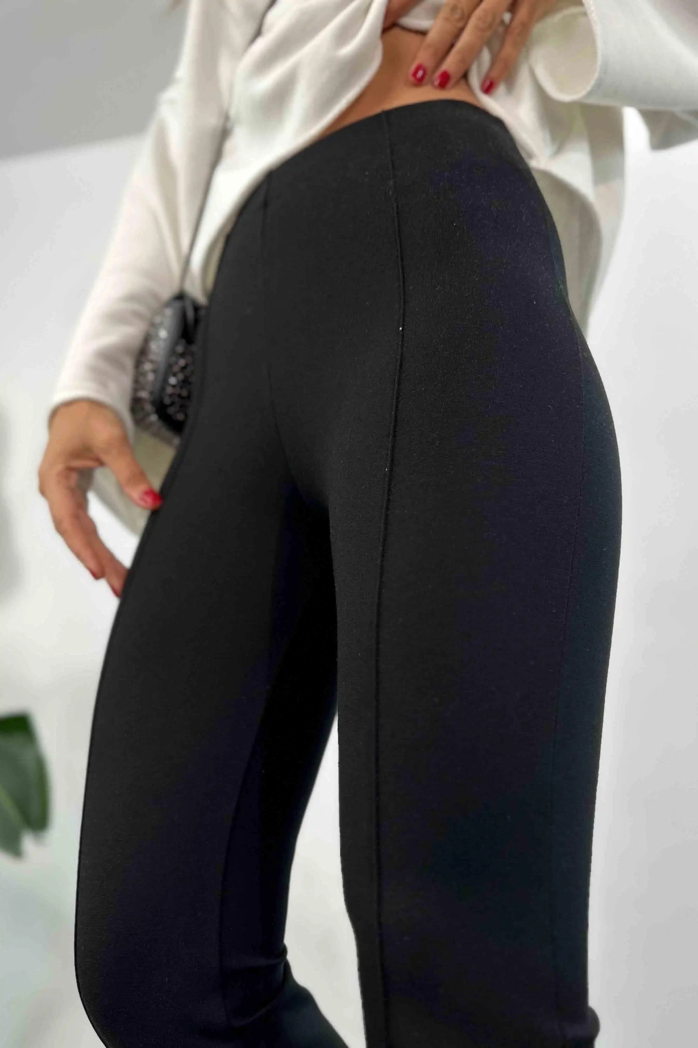 Çelik Kumaşın Moda Dünyasındaki Yeri ve Gelecek Potansiyeli