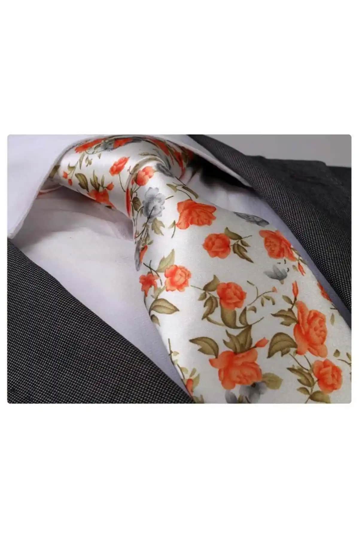 Çiçekli Kravatlar: Modanın Canlı ve Şık Detayları Hakkında Kapsamlı Bilgi