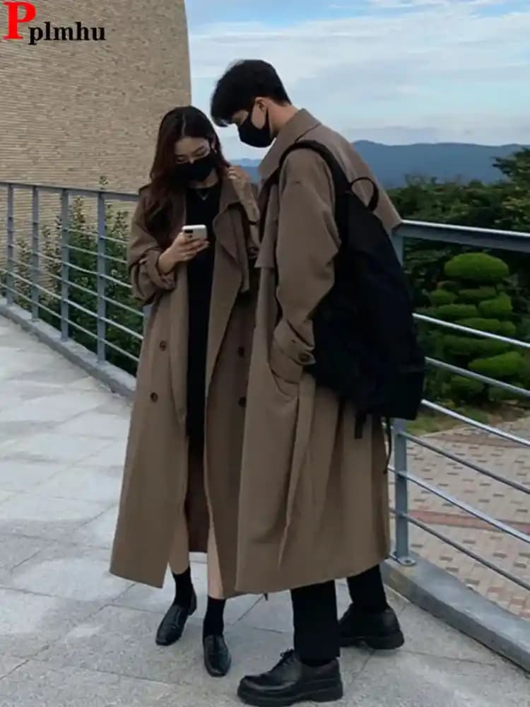 Çift Ceketler Moda Dünyasında Kendine Özgü Tarz Yaratmanın En İyi Yolları