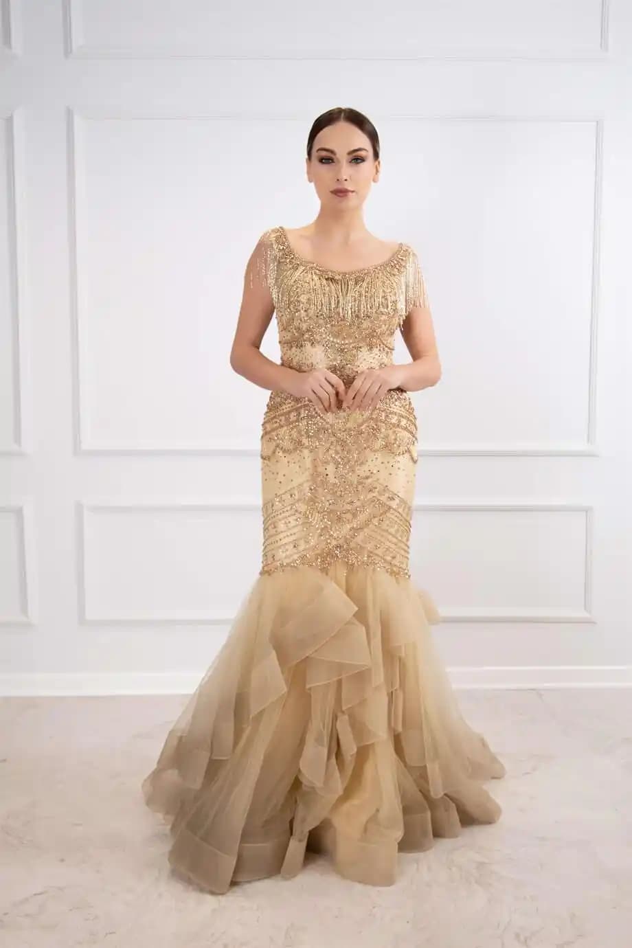 Çift Elbiseleri Moda Trendleri ve Kombin İpuçları Günümüzde Popülerlik Kazanıyor