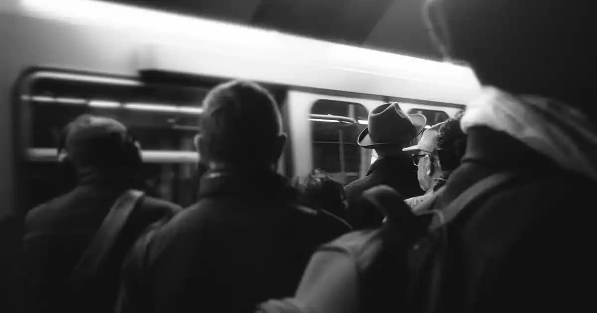 Çift Eşofman Takımlarında Güncel Moda ve Stil Rehberi