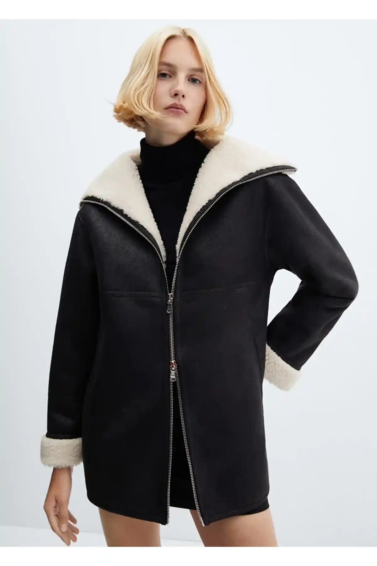 Çift Taraflı Deri Ceketler: Çok Yönlü ve Şık Moda Parçası Hakkında Detaylar