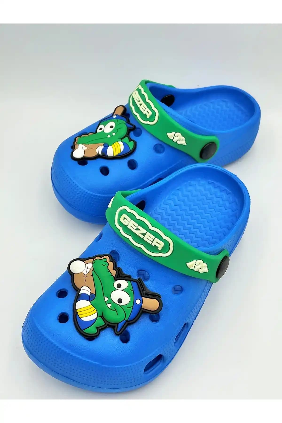 Çocuk Cross Terlik Modasında Güncel Trendler ve Doğru Seçim İpuçları