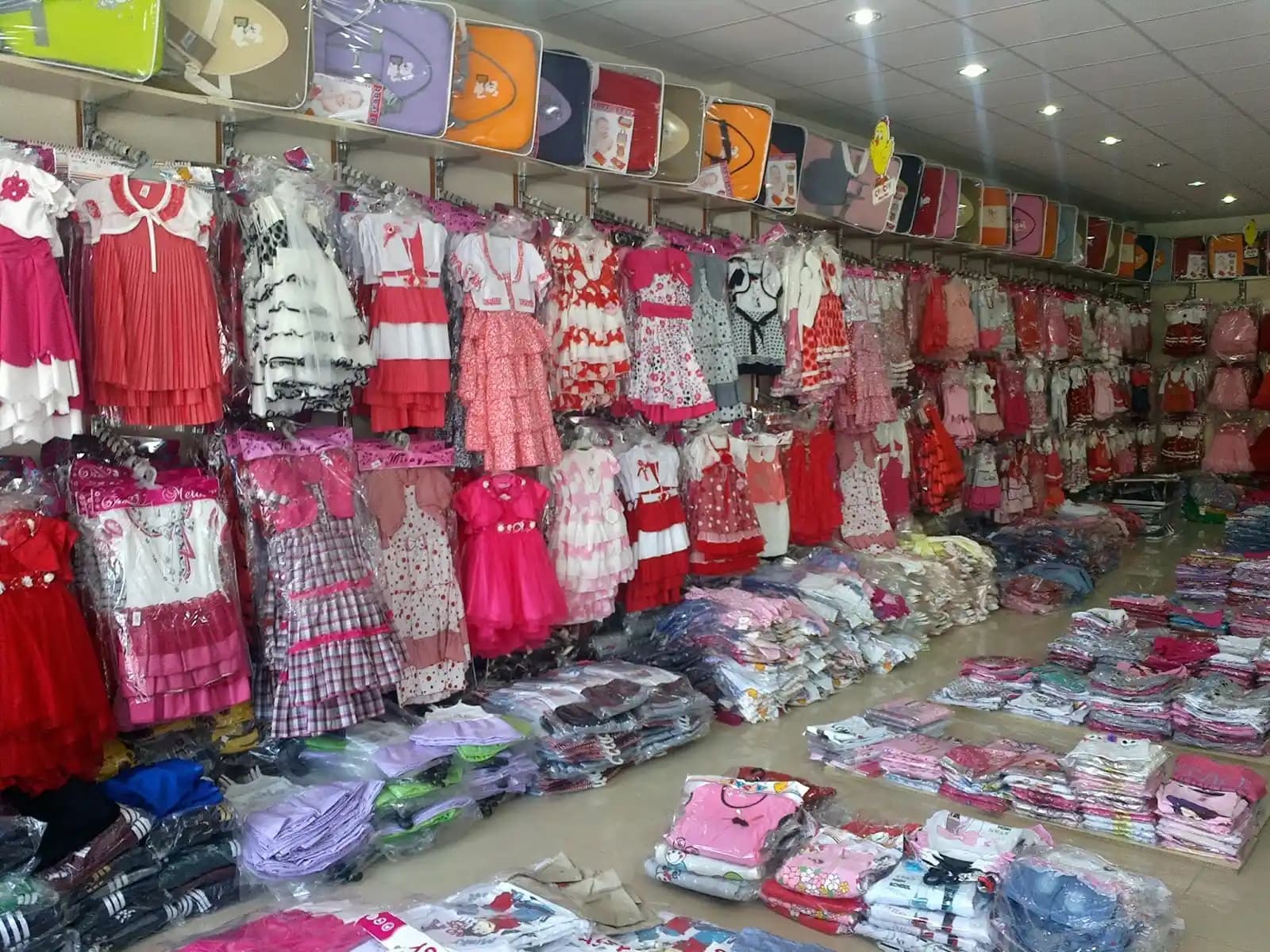 Çocuk Giyim Toptan Satışında Güncel Trendler ve İşletme İpuçları