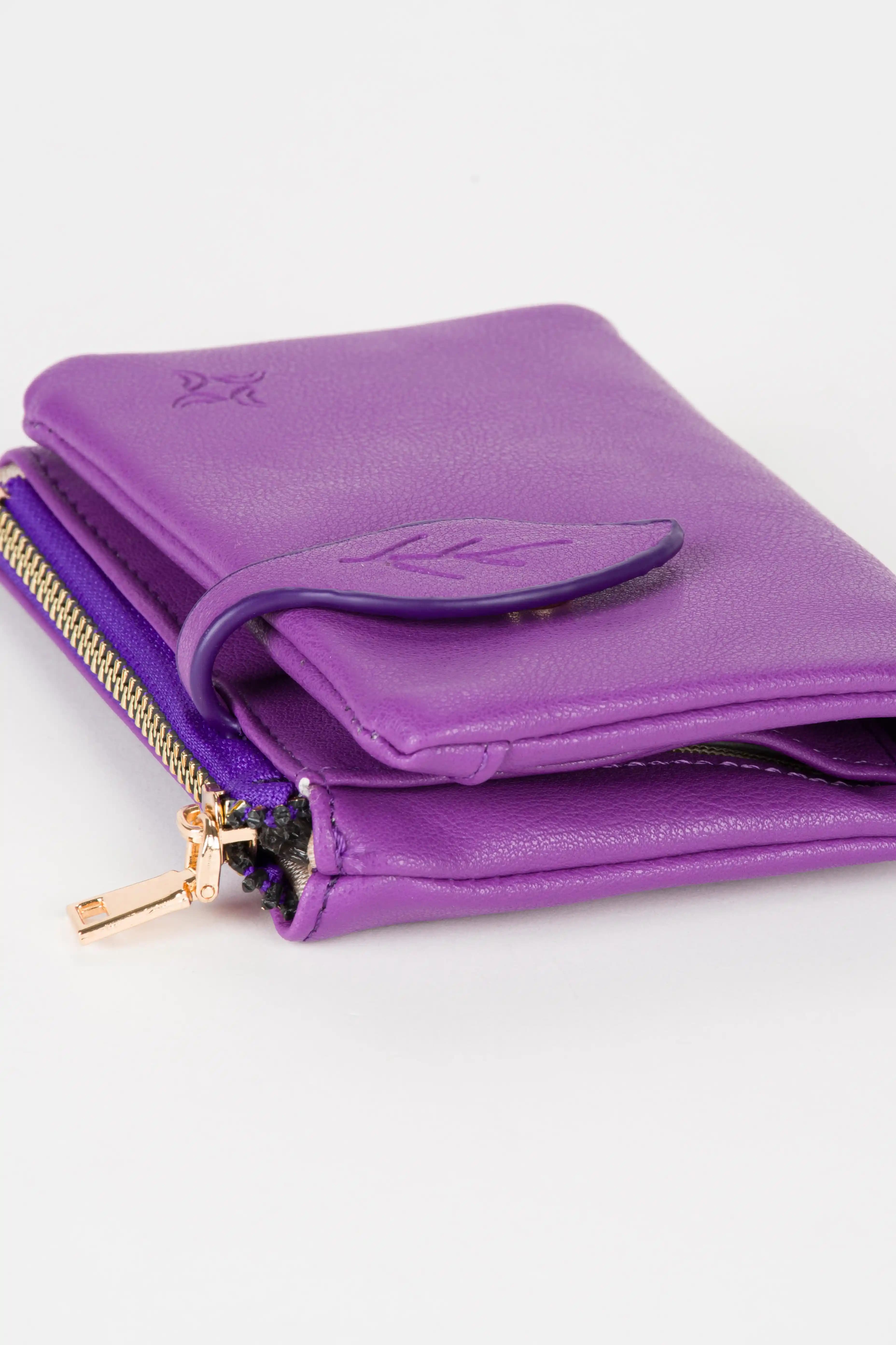 Çok Gözlü Cüzdanlar Moda Trendlerinde Pratiklik ve Şıklığın Birleştiği Nokta