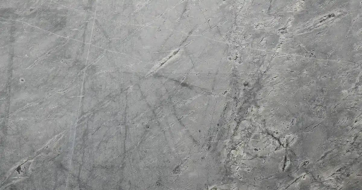 Erkek Modasında Çelik Örgü Mont: Dayanıklılık ve Şıklığın Modern Buluşması