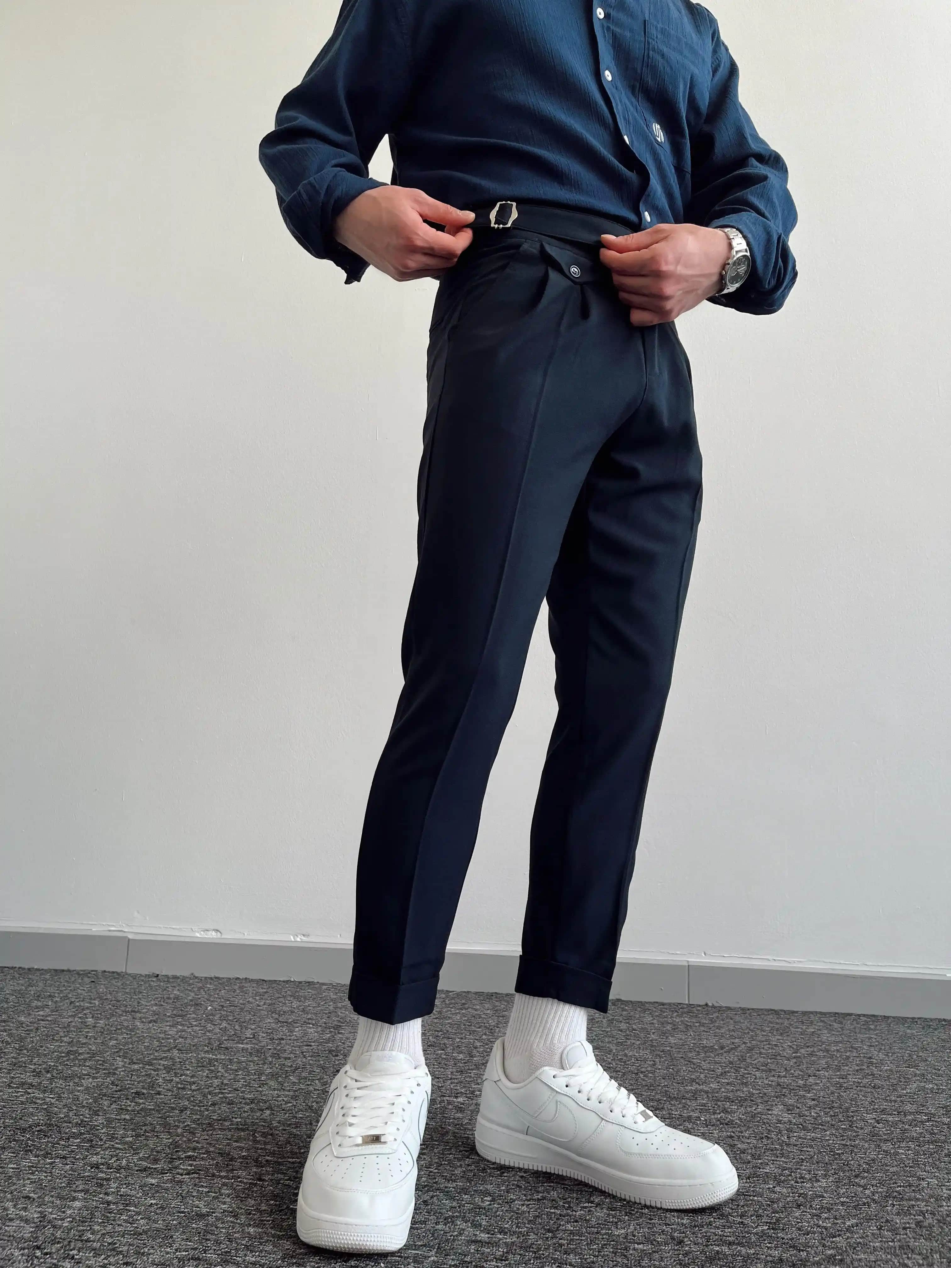 Erkek Modasında Tokalı Pantolonlar: Çeşitleri, Stil Önerileri ve Güncel Trendler