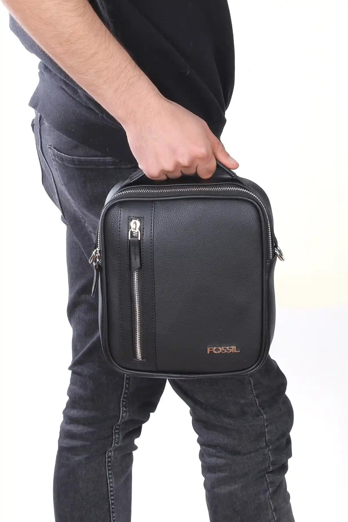 Erkekler İçin Çanta Modelleri: Stil ve Fonksiyonellik Sunan Güncel Seçenekler