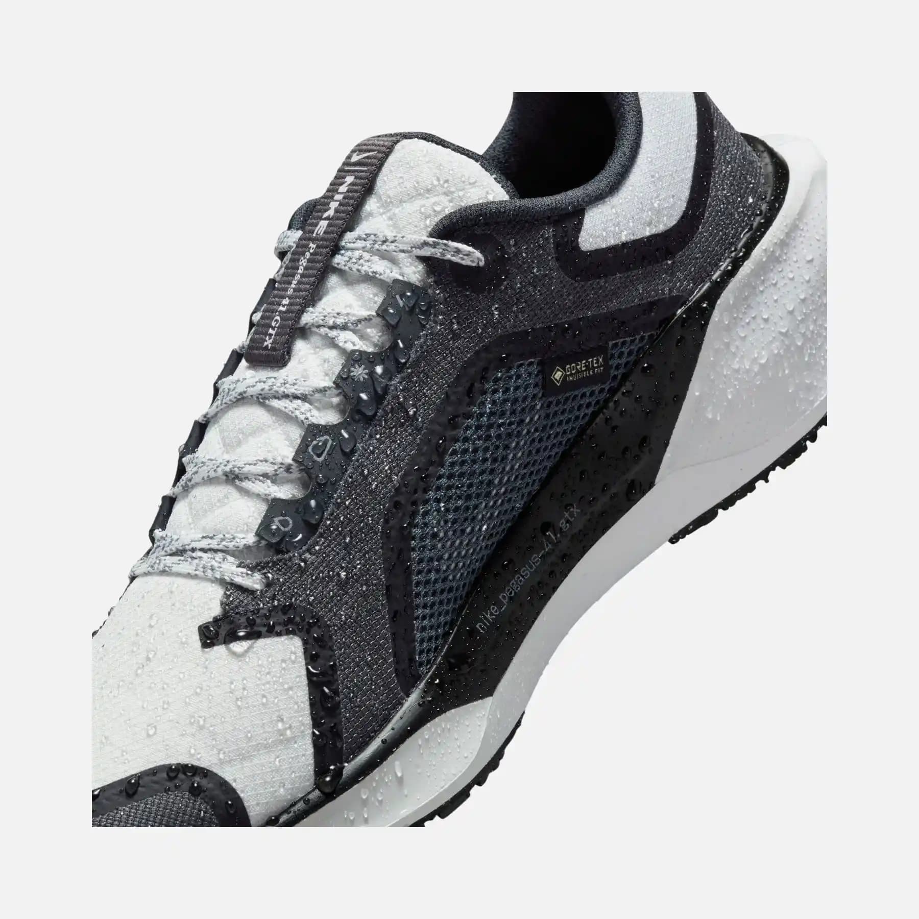 Kadınlar İçin Su Geçirmez Spor Ayakkabılar: Moda ve Fonksiyonelliğin Buluşması