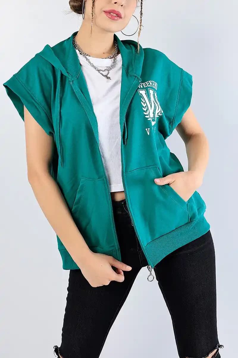 Kadınlar İçin Sweat Yelek Modası: Konfor ve Şıklığın Modern Buluşması