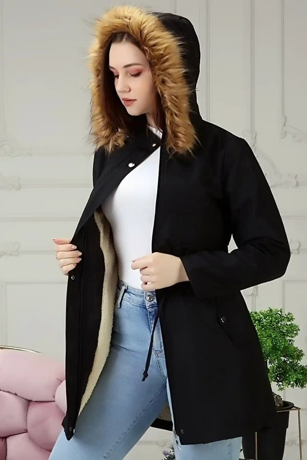 Kış Ayları İçin En Şık Mont Seçenekleri ve Kombin İpuçları