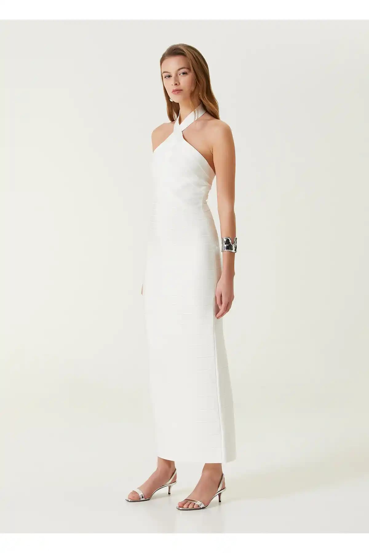 Küçük Bedenler İçin Modern ve Şık XS Elbise Modelleri Rehberi