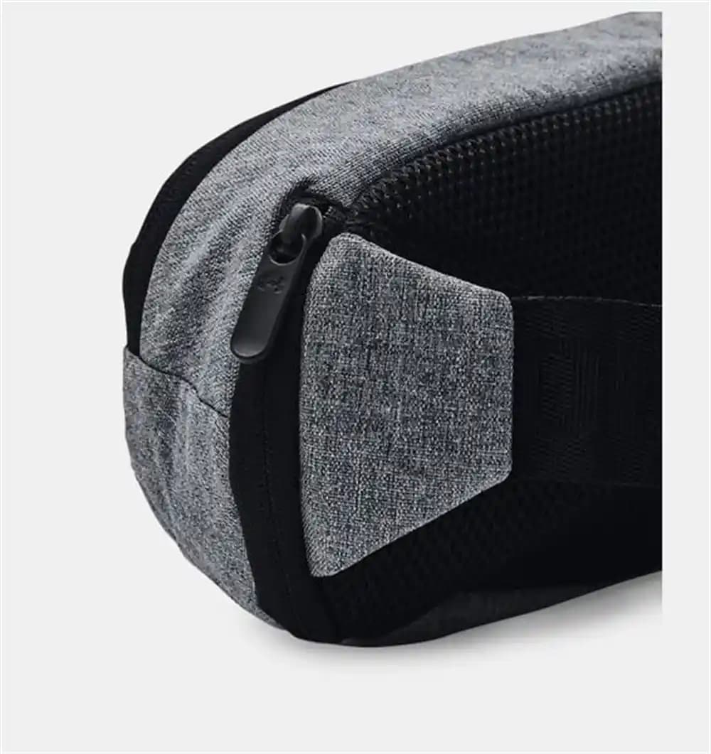 Moda ve fonksiyonelliğin buluştuğu bel çantaları: Under Armour ile tarzınızı yansıtın