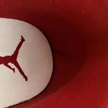 Sahte Air Jordan’lar ve Moda Dünyasında Yükselişi: Gerçekler ve Tüyo'lar