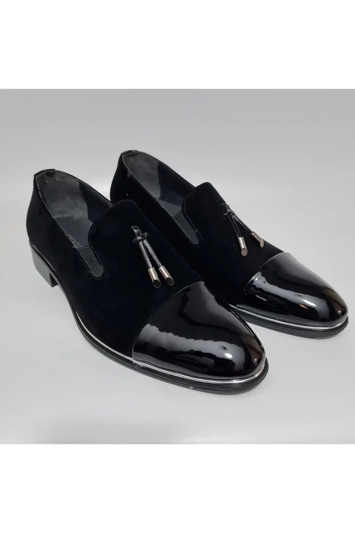 Süet Rugan Ayakkabılar: Modern Moda Trendleri ve Stil İpuçları