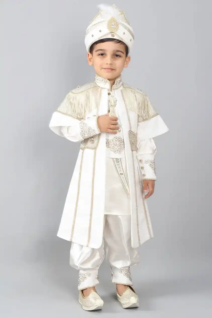 Sünnet Geceleri İçin Moda Trendleri ve Kıyafet Seçimi Rehberi