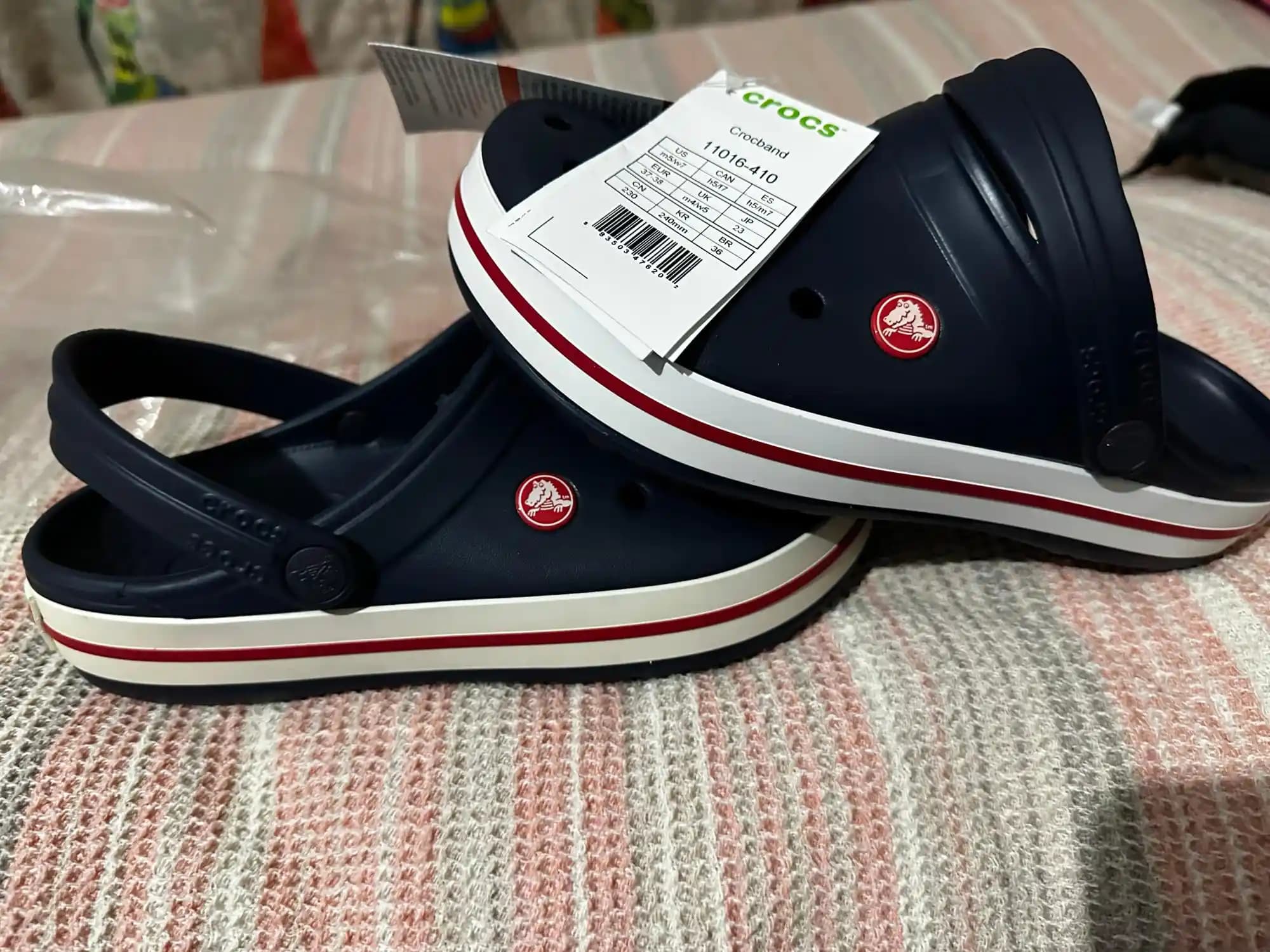 Süperstep Crocs ile Moda ve Konforu Bir Arada Yakalayın Günlük ve Şık Kombinler İçin Uygun