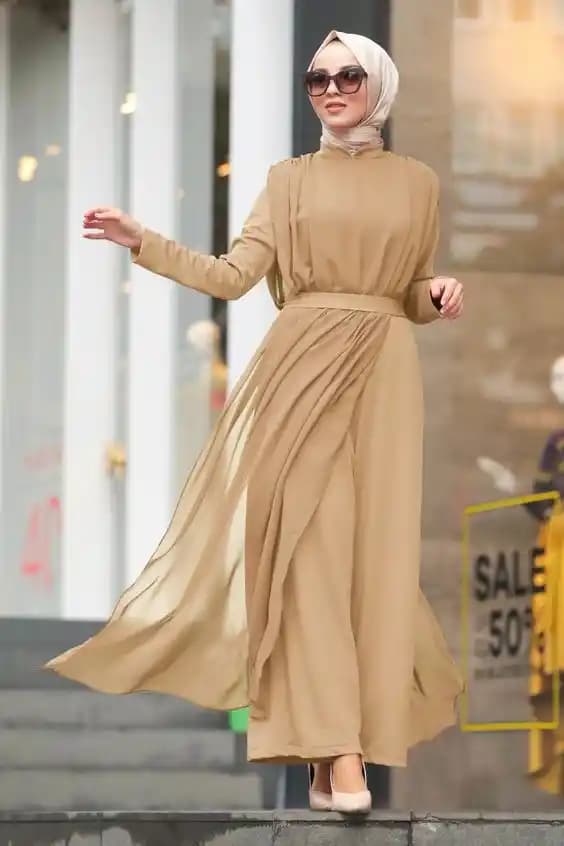 Sütlü Kahve Rengi ile Moda Trendleri ve Uyumlu Renk Kombinasyonları Rehberi