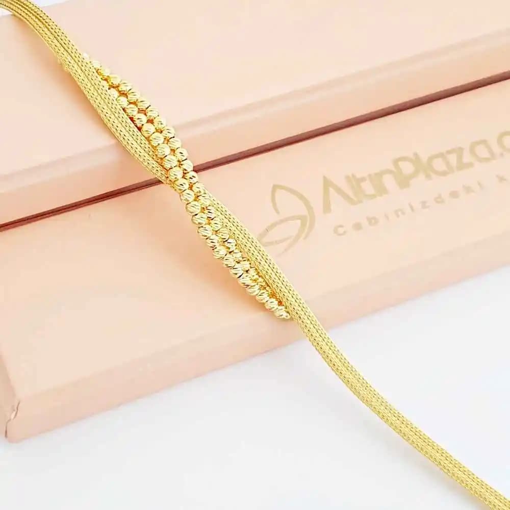 Takı Modasında Güncel Trendler ve Yaratıcı İsimlendirme Yaklaşımları