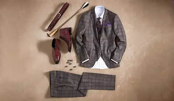 Takım Elbise ile Bot Kombinasyonu: Erkekler İçin Kış Moda Trendleri ve Stil İpuçları