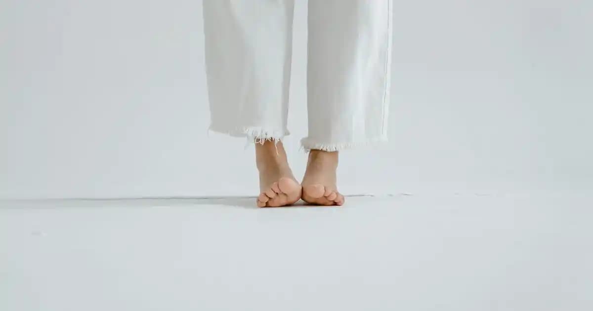 Takım Elbise ve Ayakkabı Seçimi: Şıklık İçin Doğru Kombinasyon ve Uyum Rehberi