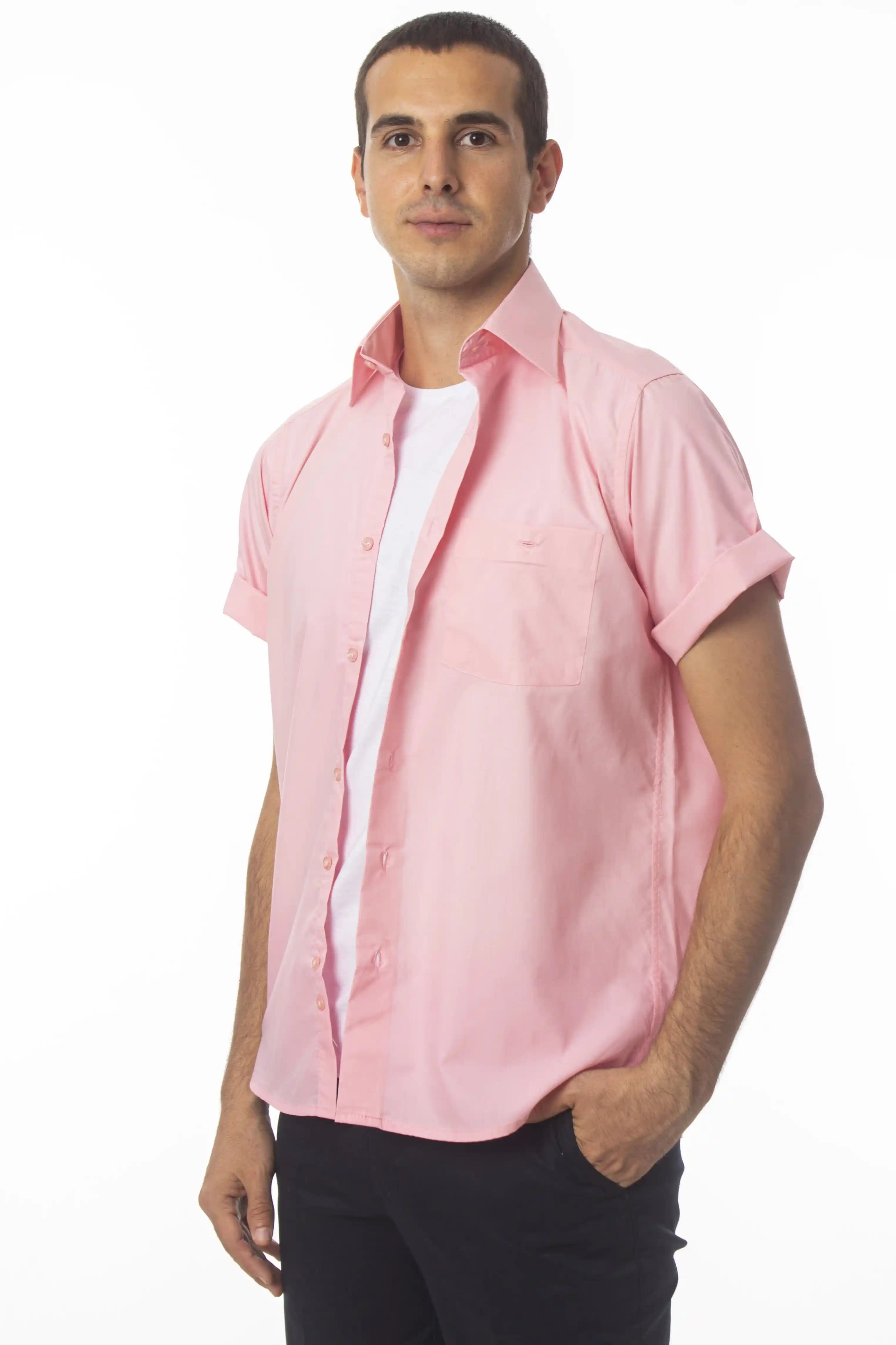 Toz Pembe Gömlek Erkek Modasında Yeni Trendler ve Stil İpuçları