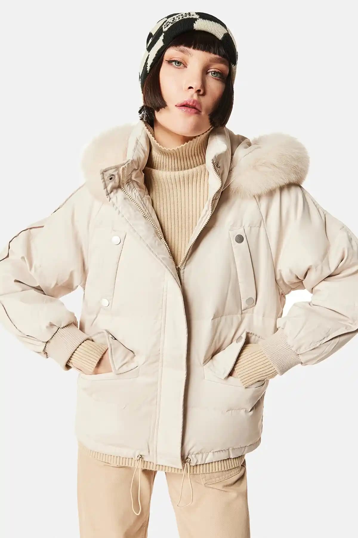 Twist Şişme Mont Modası: Kış İçin Pratik ve Şık Seçenekler