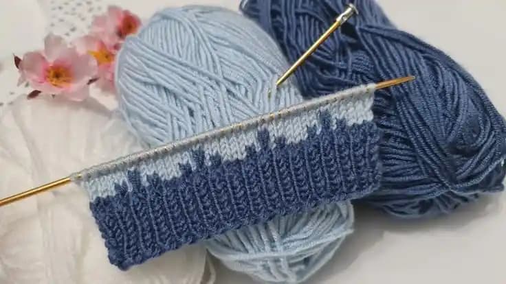 Üç Renkli Bayan Yelek Modelleri ve Stil İpuçları Moda Trendleri Analizi