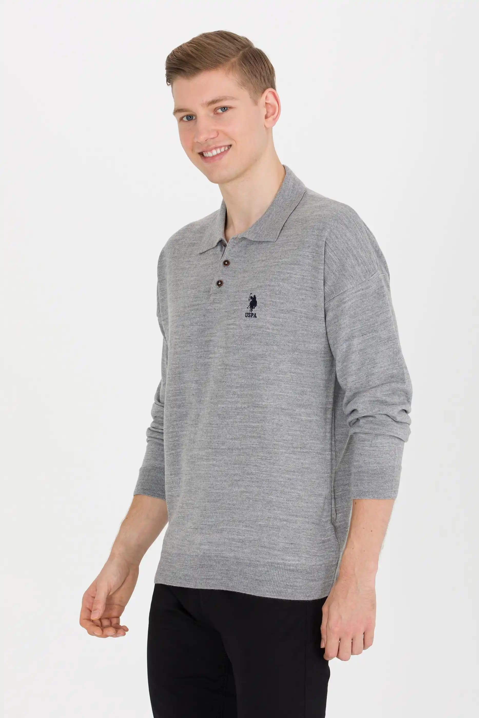 Us Polo Assn. Triko Kazaklar: Şıklık ve Rahatlığı Bir Arada Sunan Modern Moda Seçenekleri