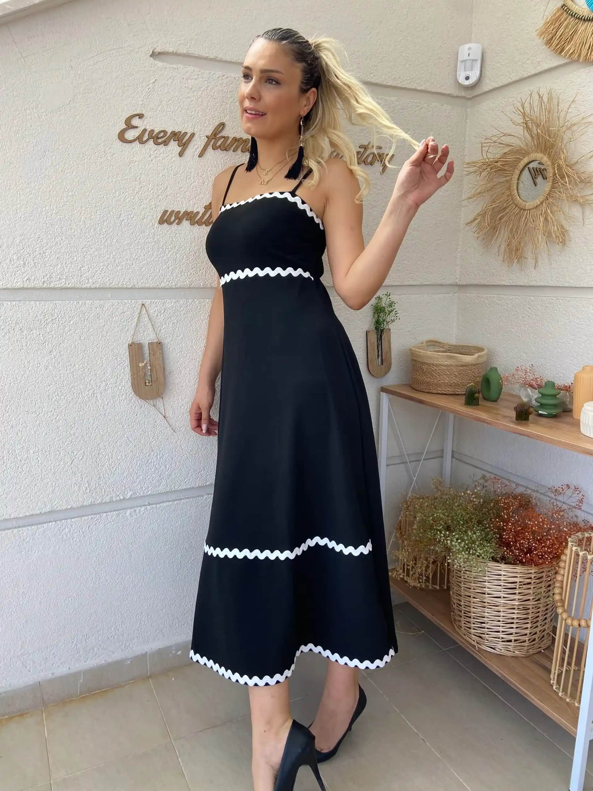 Uygun Elbise Seçimiyle Kendinizi Güvende Hissedin ve Şıklığınızı Artırın