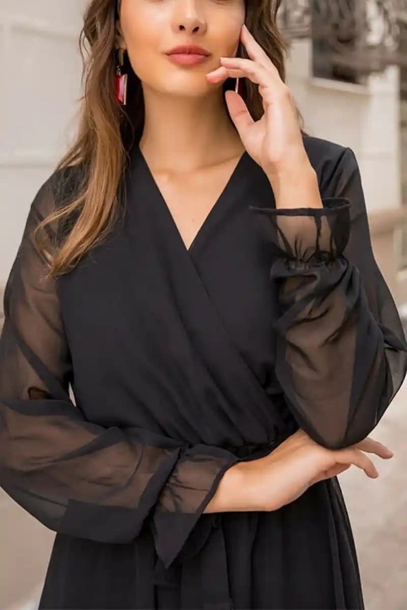 Uzun Düz Siyah Elbise: Zamansız Şıklık ve Moda Trendleri Hakkında Kapsamlı Rehber